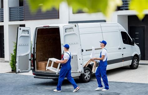 removal vans limassol